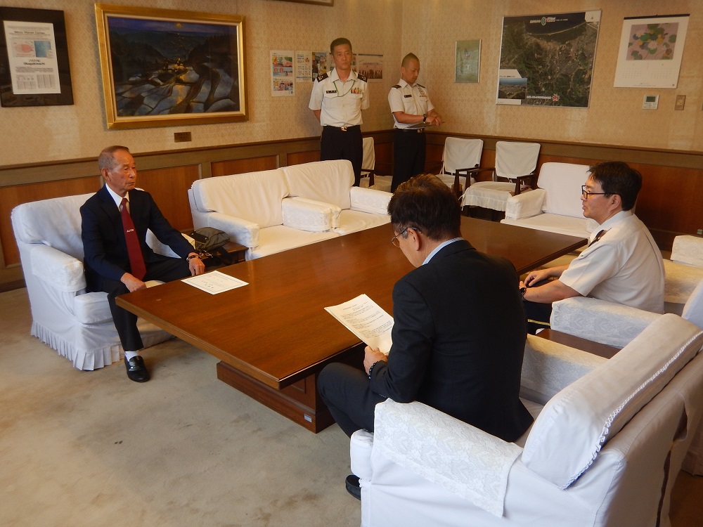 自衛官募集2