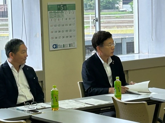 三里愛し守る会1